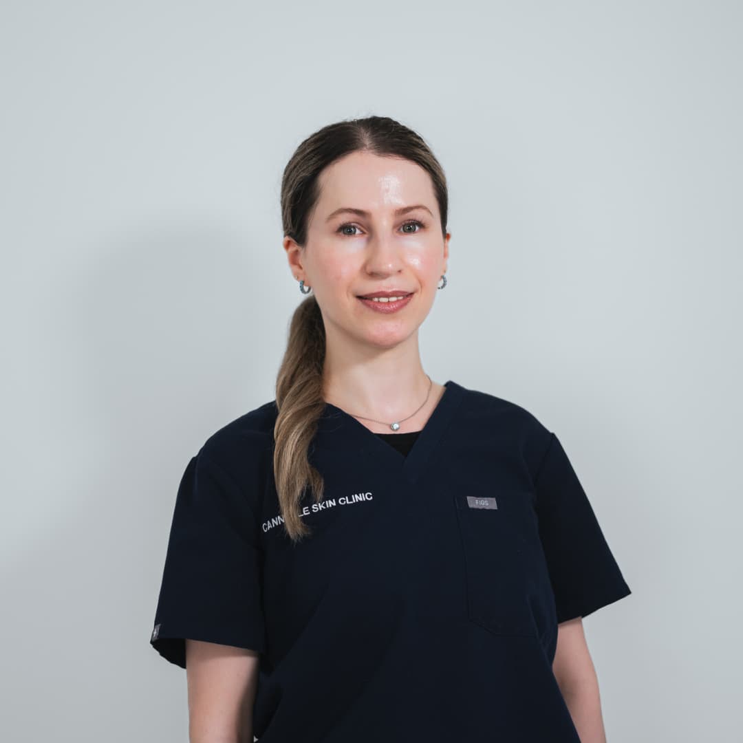 Ana-Dobrovolschi-cannelle