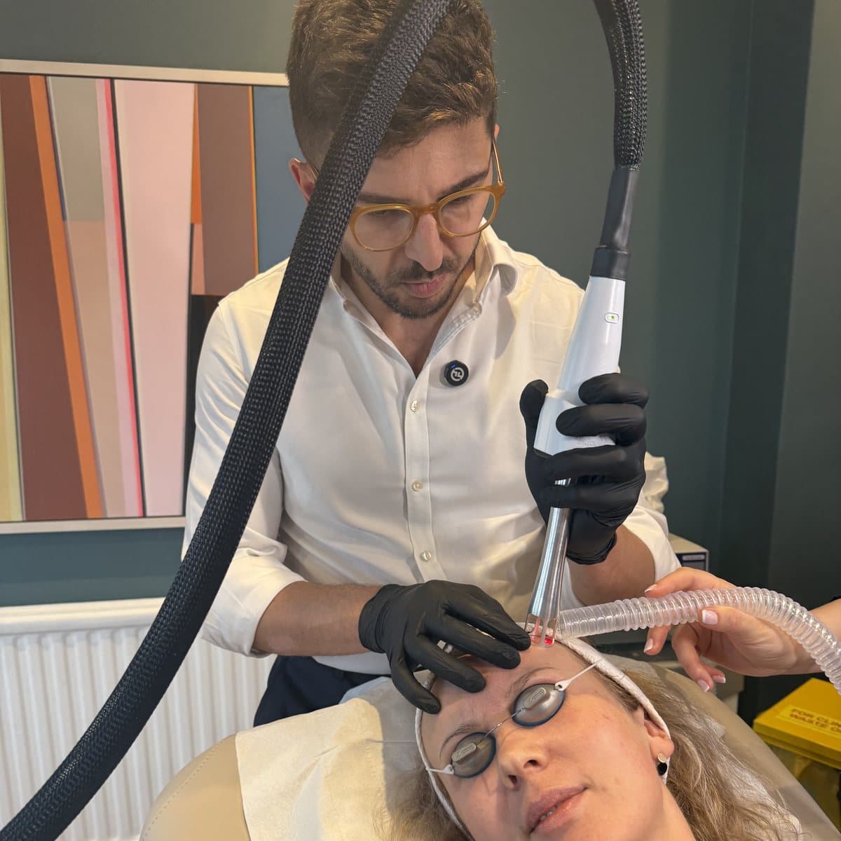 Dr Mattia Parducci performing UltraClear laser resurfacing at Cannelle Skin Clinic in Summertown